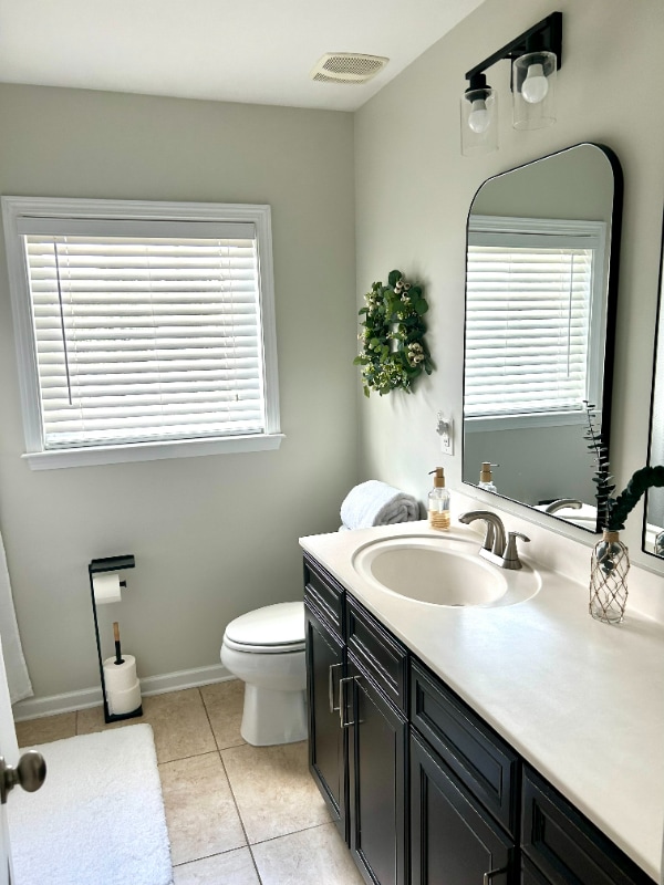 Building Photo - 430 Sanders Farm Ln