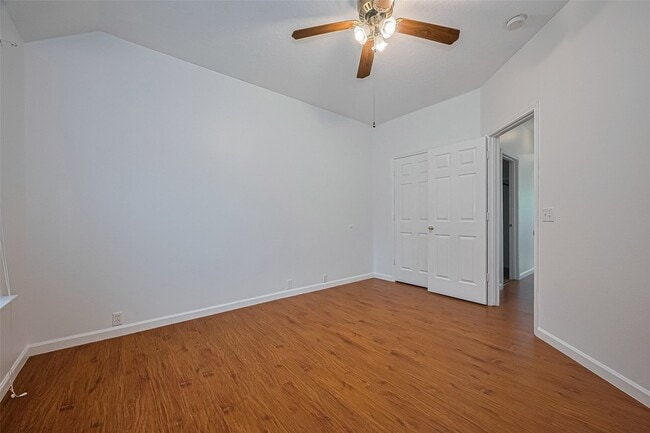 Building Photo - 11042 Sentry Ct