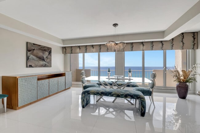 Building Photo - 4301 N Ocean Blvd