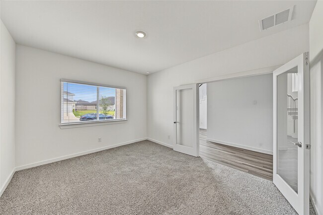 Building Photo - 31415 Joshua Knl Ln