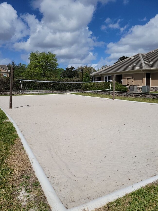 Building Photo - 2 BED 2 BATH CONDO CAPRI AT HUNTERS CREEK