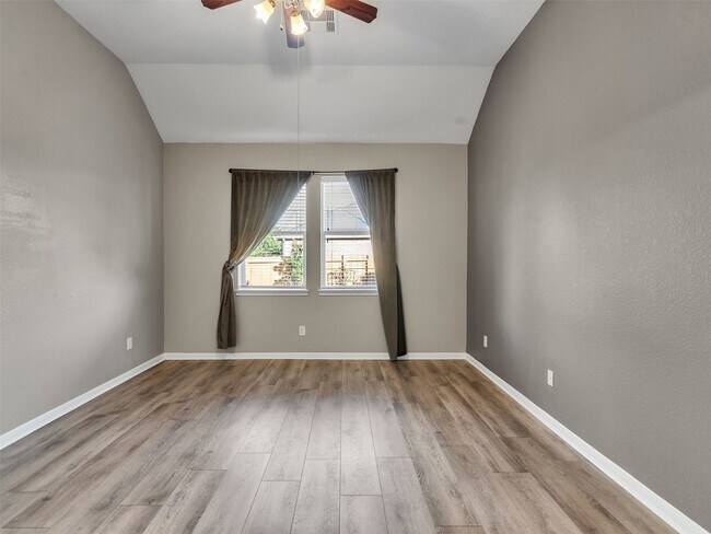 Building Photo - 948 Ponte Serra Dr