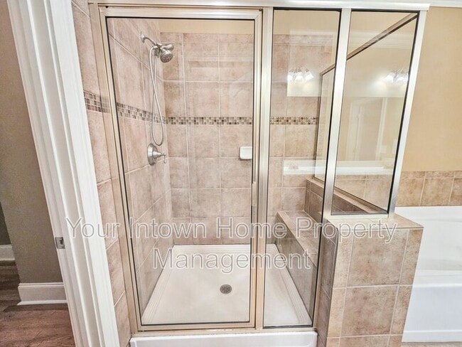 Building Photo - 2380 Crescent Park Ct