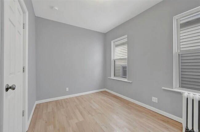 Building Photo - 15 Cortlandt St