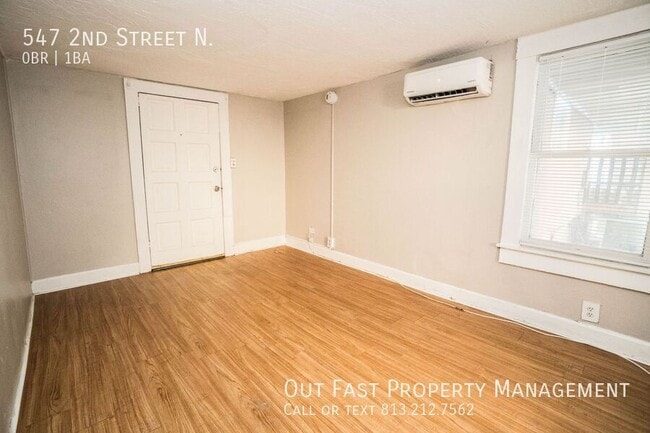 Building Photo - 547 2nd St N