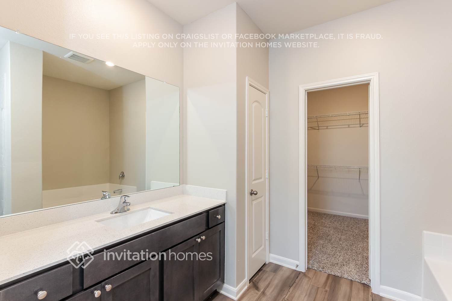 Building Photo - 3021 Chico Dr