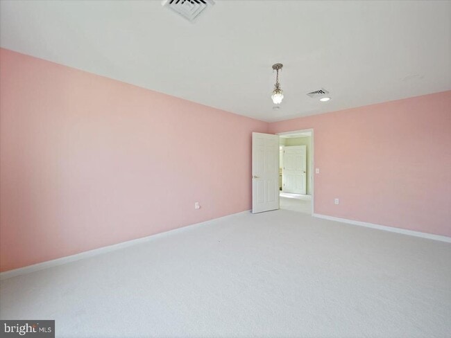 Building Photo - 3271 St Andrews Dr