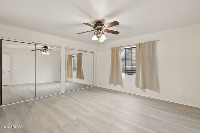 Building Photo - 6839 E Montecito Ave