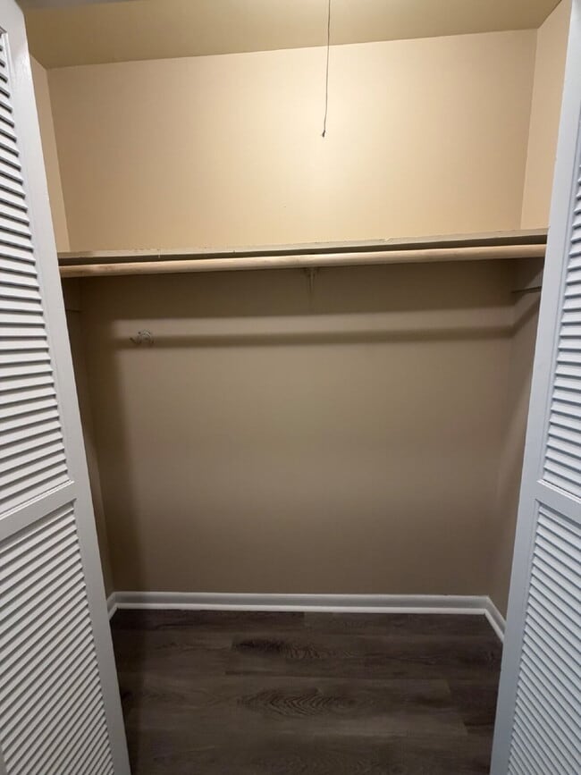 Building Photo - 2 BR | 1 BA Apartment in Goldsboro! ALL utilities included Electric | Water | Trash | Lawn Care *...