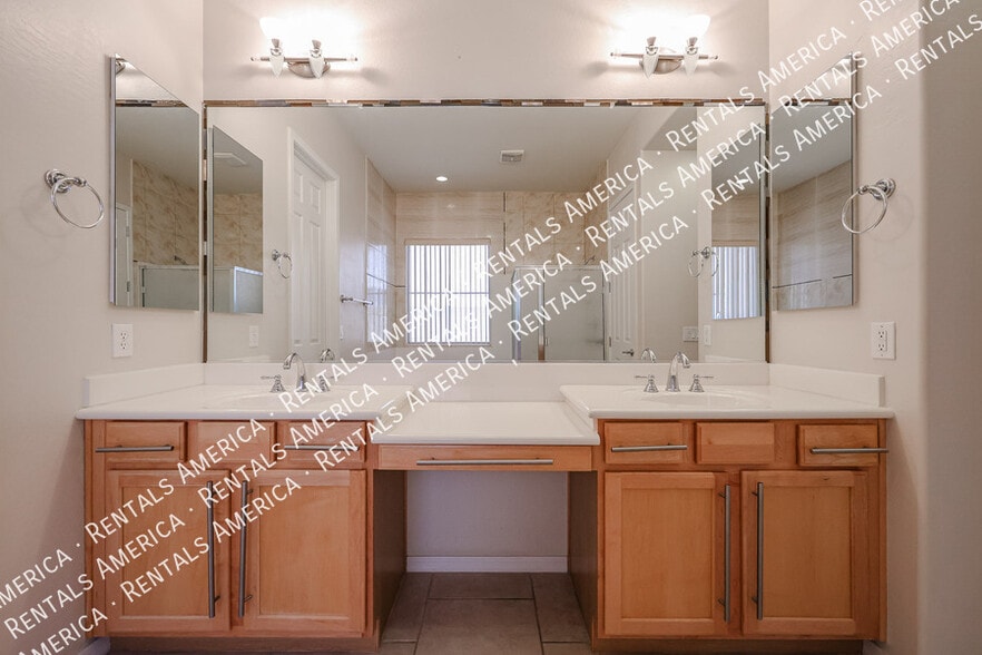 Building Photo - 6290 W Admiral Way