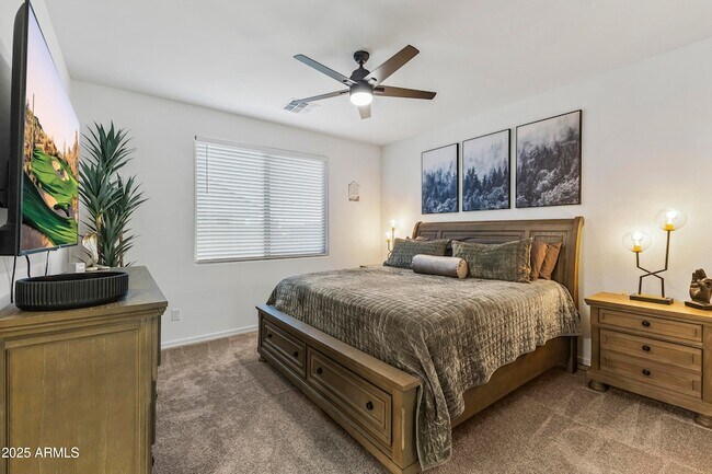 Building Photo - 5419 W Las Palmaritas Dr
