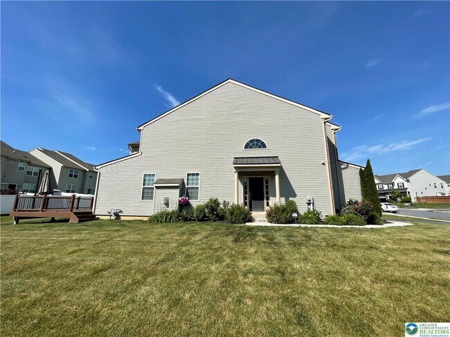 Building Photo - 1350 Caspian St