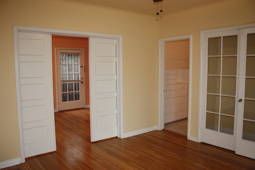 Pocket Doors - 2322 E 2nd St