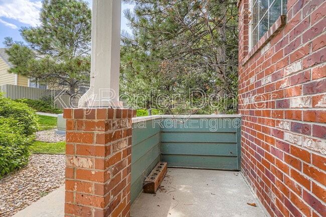 Building Photo - 2855 Rock Creek Cir