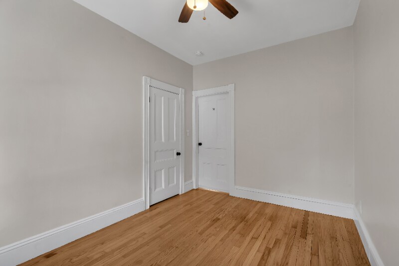 Building Photo - 77 Vinton St