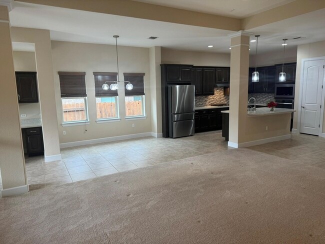 Building Photo - 13704 Camp Comfort Ln