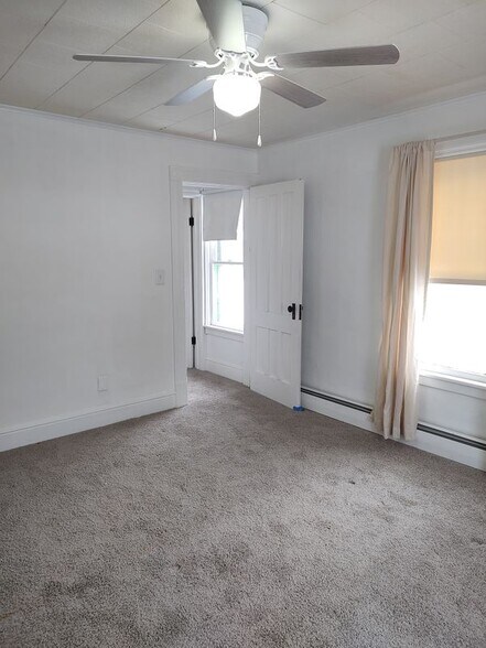 Building Photo - 416 Colton Ave