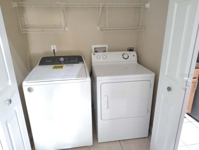 Building Photo - 703 Bobcat Ct