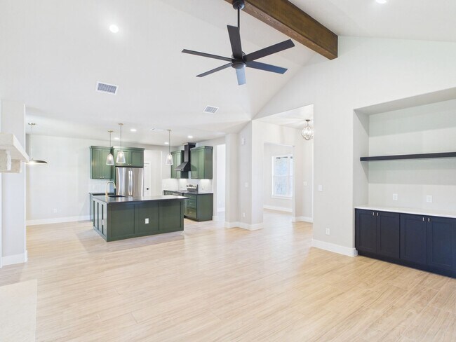 Building Photo - 110 Parlin Ln
