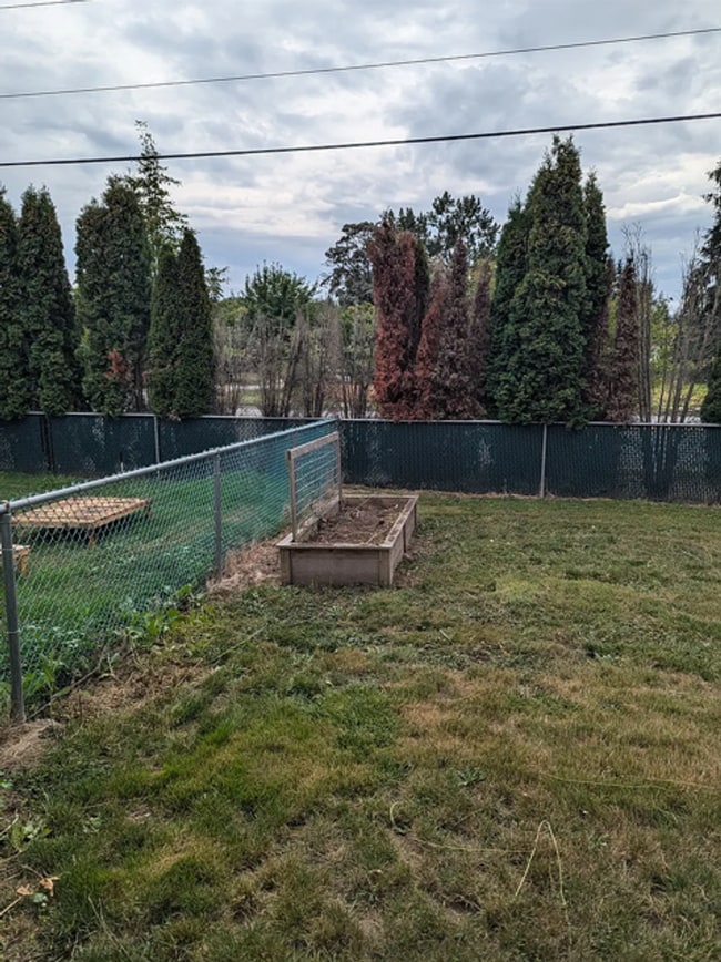 Building Photo - 2501-2503 Xenia St