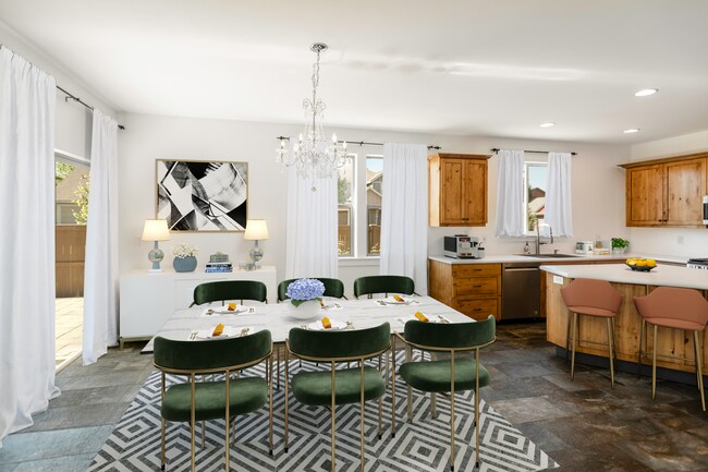 Building Photo - GORGEOUS 4 Bed, 3 Bath Home Available for Rent!