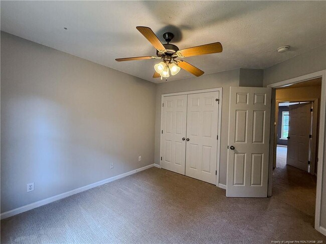 Building Photo - 509 Kentwell Ct