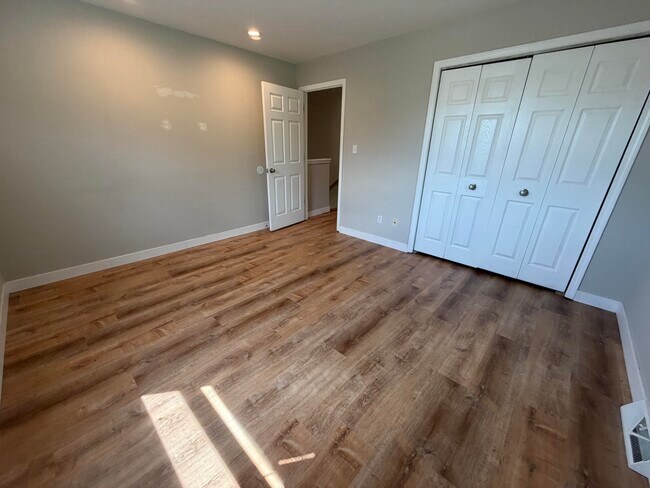 Building Photo - 3602 Hermitage Rd
