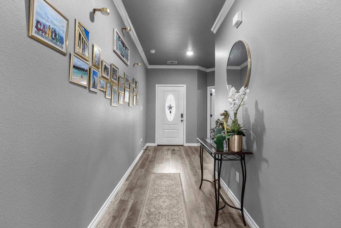 Building Photo - 2124 Blackhawk Lp