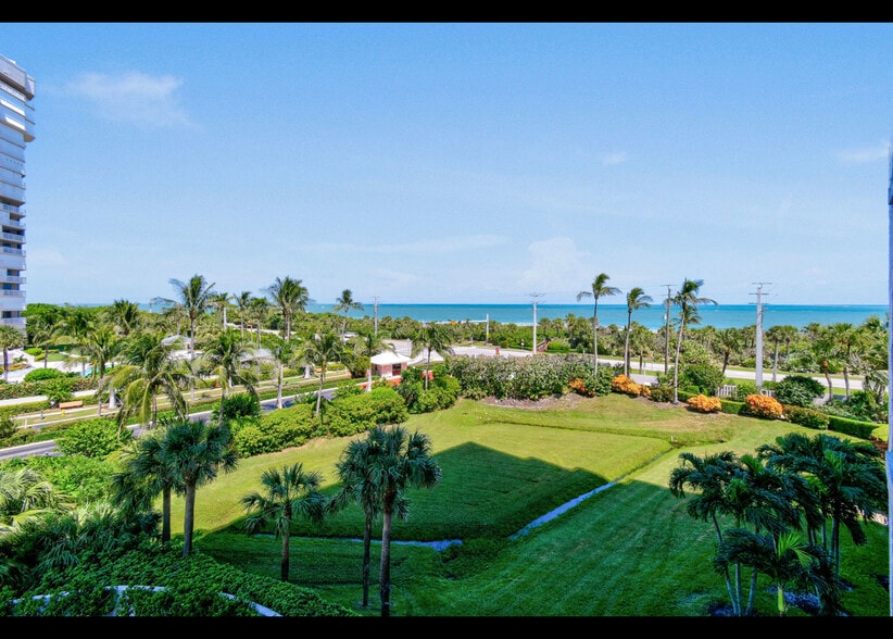 View - 5047 N Highway A1A