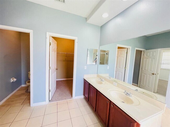 Building Photo - 2802 Eagle Claw Ct