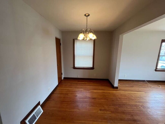 Building Photo - 9813 Lullaby Ln