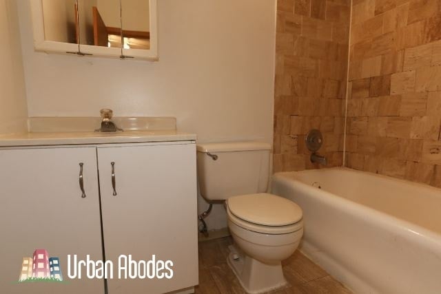 Building Photo - 645 W Barry Ave