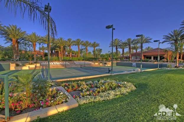 Building Photo - 348 Tomahawk Dr