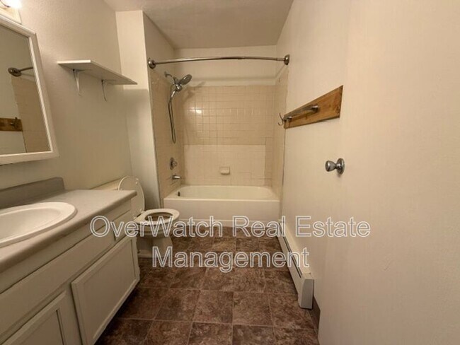 Building Photo - 16929 Coronado St