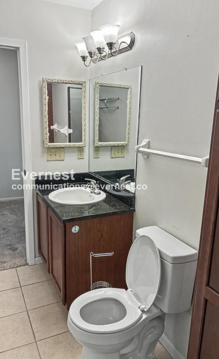 Building Photo - 1268 Michigan Ave