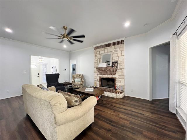 Building Photo - 717 Ridgehill Dr