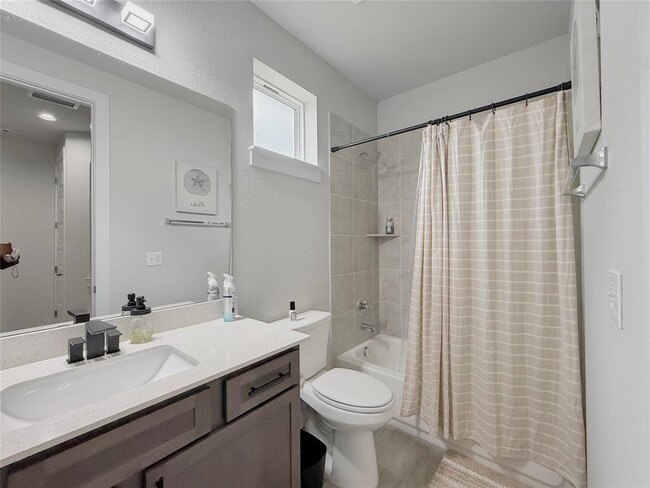 Building Photo - 11216 Charger Wy