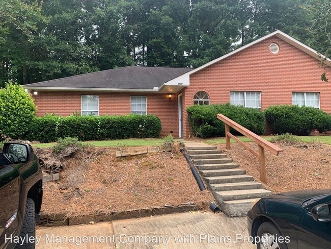 Primary Photo - 3 br, 2 bath House - 1181 Northlake Drive