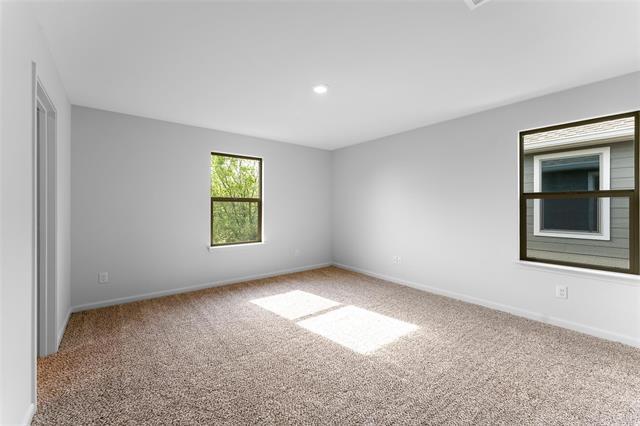 Building Photo - 1301 Parker Dr