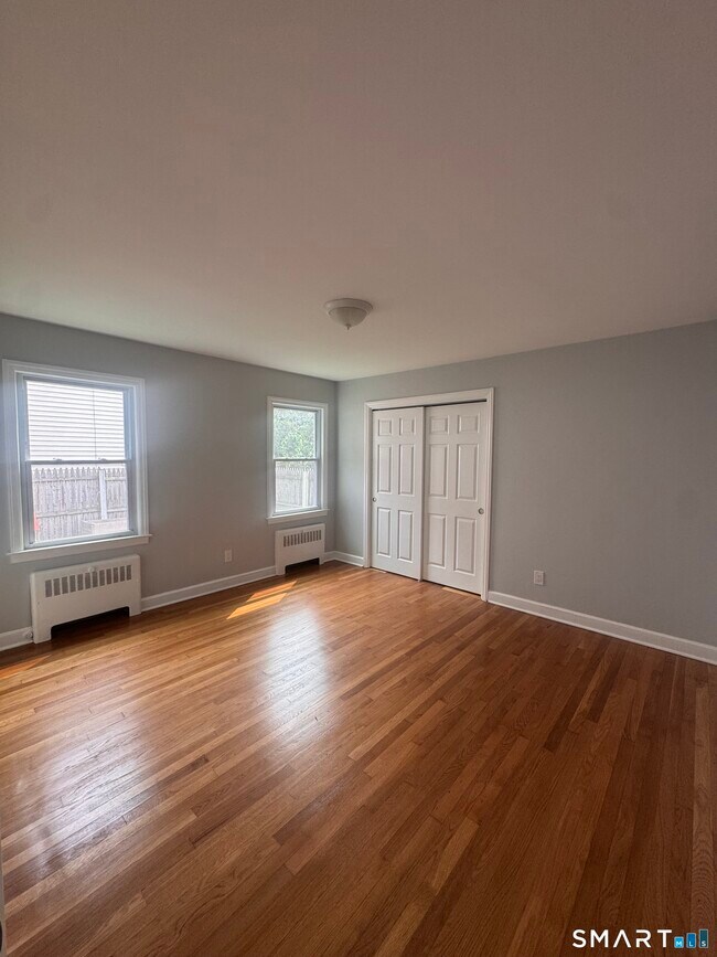 Building Photo - 508 Garfield Ave