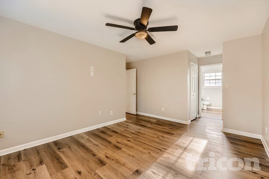 Building Photo - 3806 Longley Rd