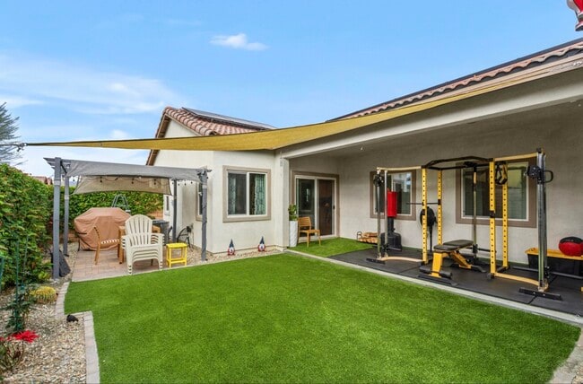 Building Photo - 67505 Rio Naches Rd