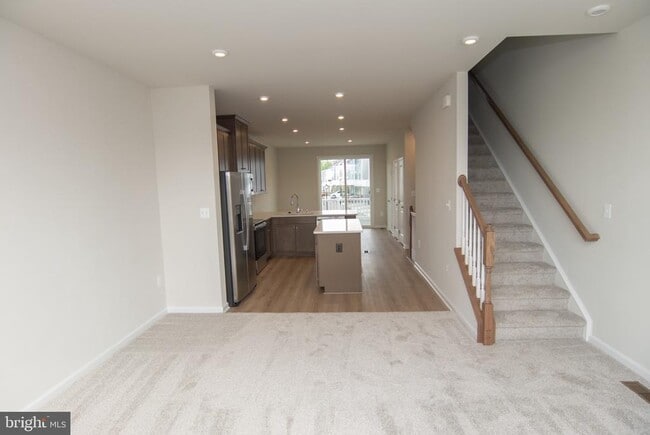 Building Photo - 9376 Tanfield Dr