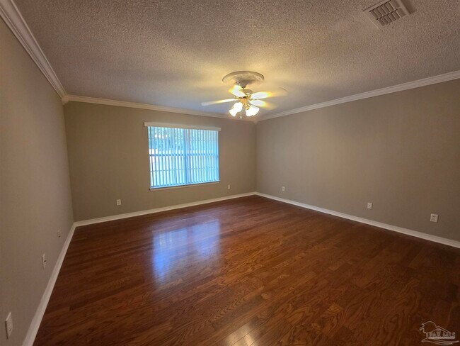 Building Photo - 6913 Hanover Ct