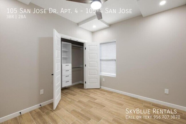 Building Photo - 105 San Jose Dr