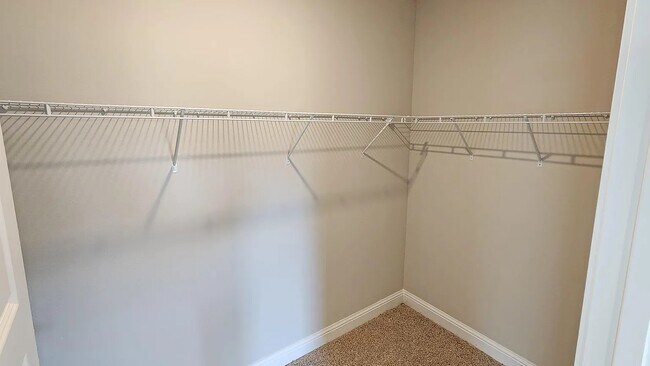 Building Photo - 10532 S Redland St