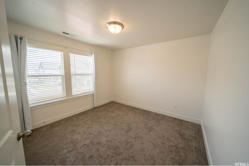 Building Photo - 283 W 660 N