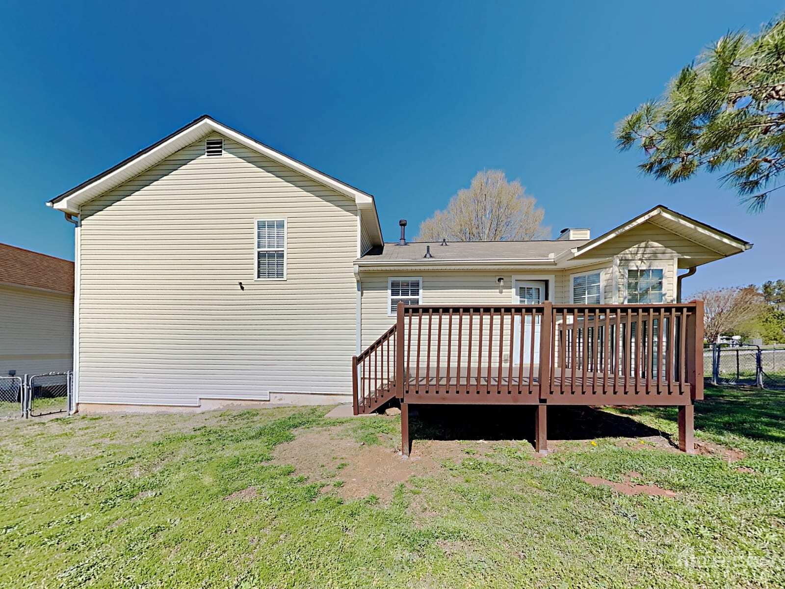 Building Photo - 412 Remington Ct