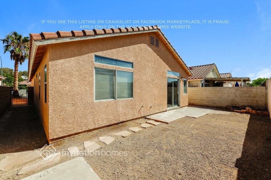 Building Photo - 7285 Golden Star Ave