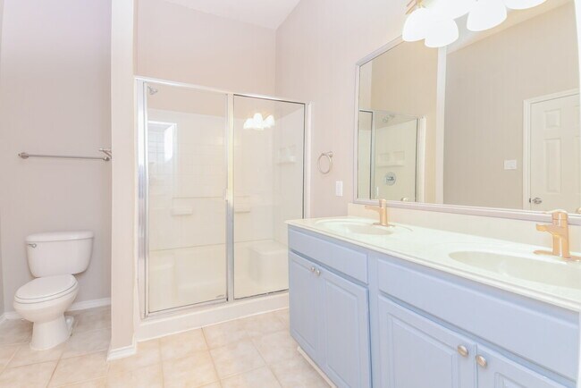 Building Photo - 2031 Brook Meadow Dr